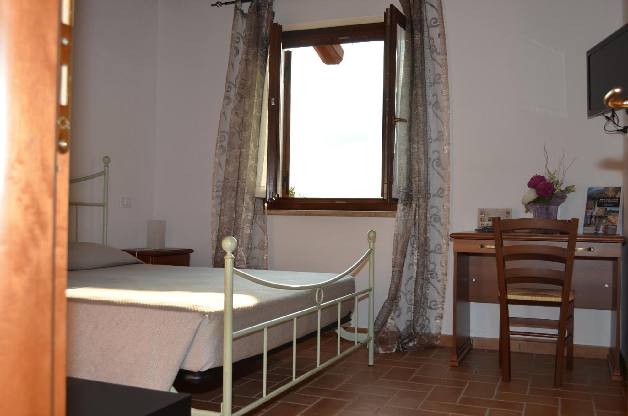 Agriturismo Casale Contessa Montebuono  エクステリア 写真