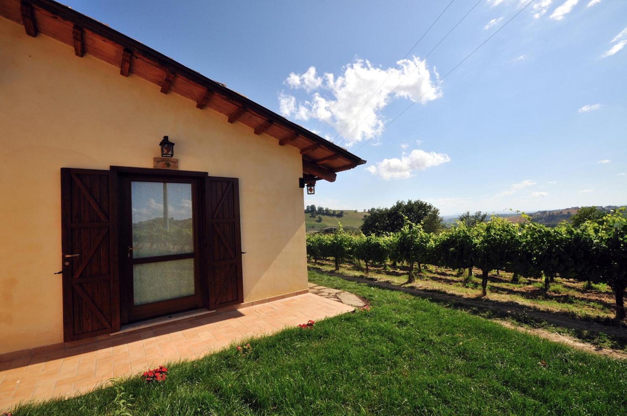 Agriturismo Casale Contessa Montebuono  エクステリア 写真